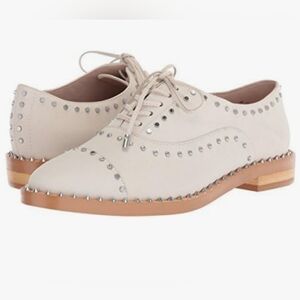 Nine West Garroy Studded Cream Oxfords Sz 5.5